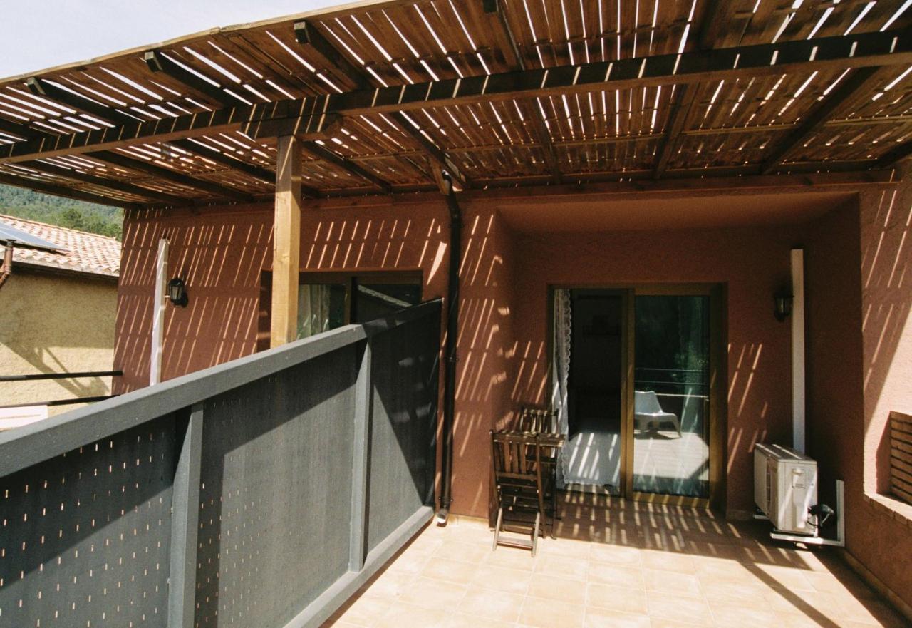Hostal De L'Aigua Sant Llorenc de la Muga Exteriör bild