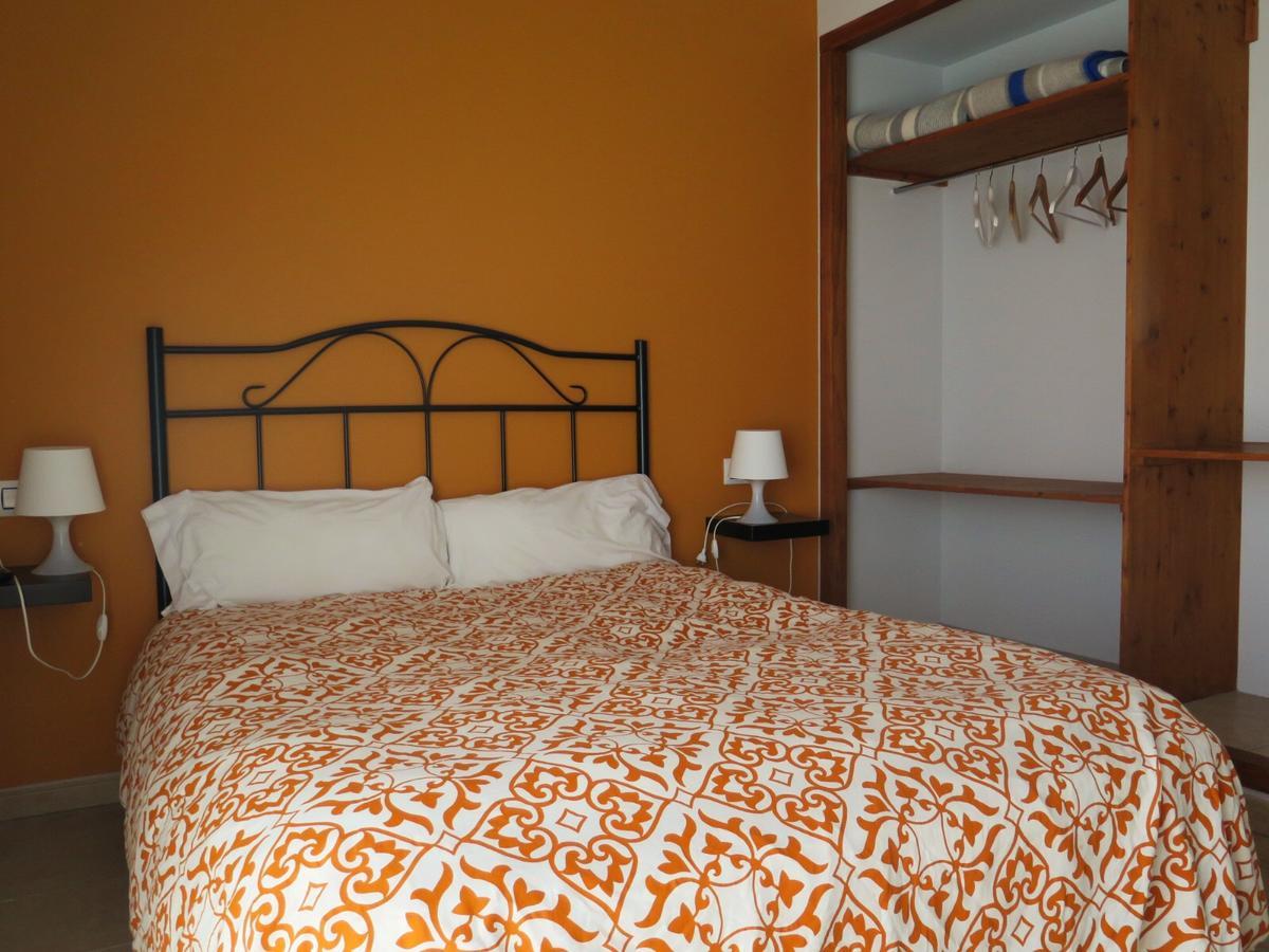 Hostal De L'Aigua Sant Llorenc de la Muga Exteriör bild
