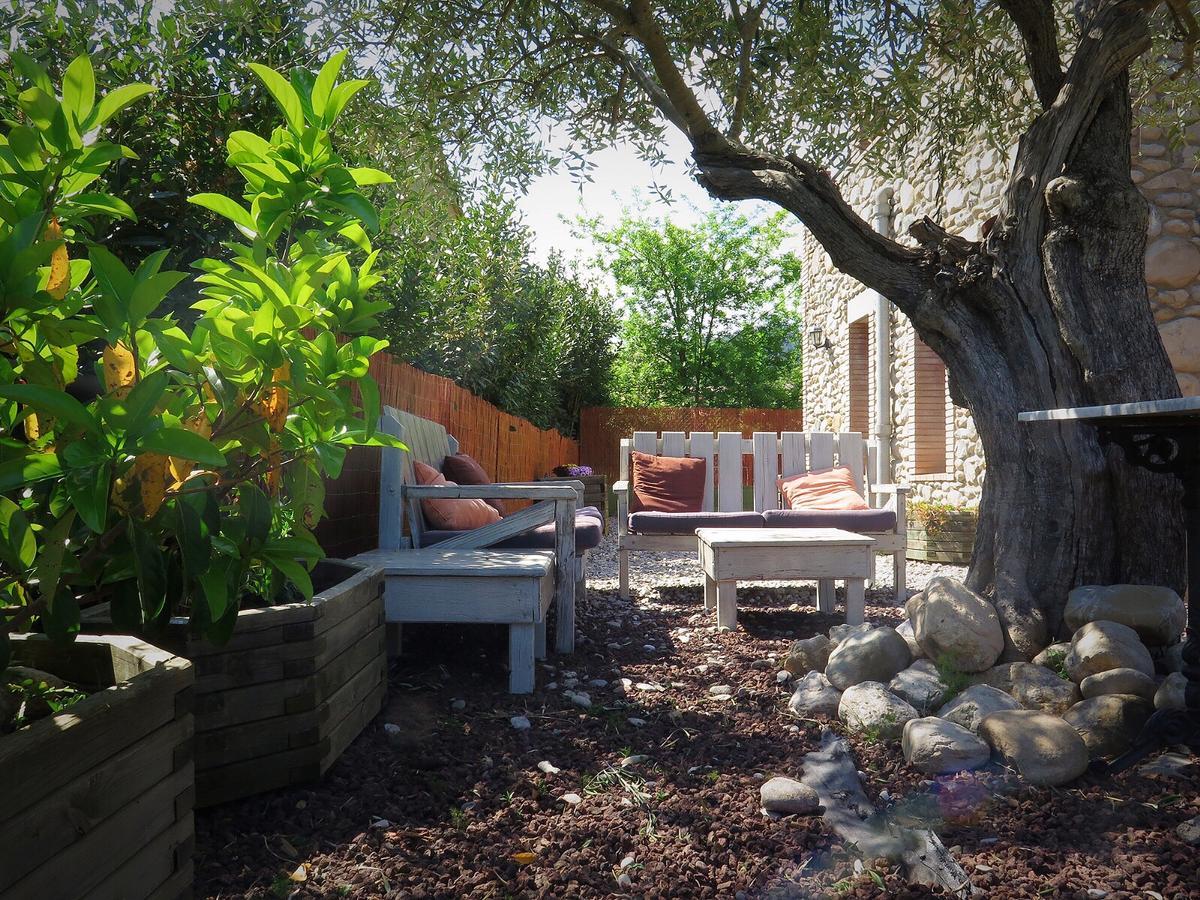 Hostal De L'Aigua Sant Llorenc de la Muga Exteriör bild