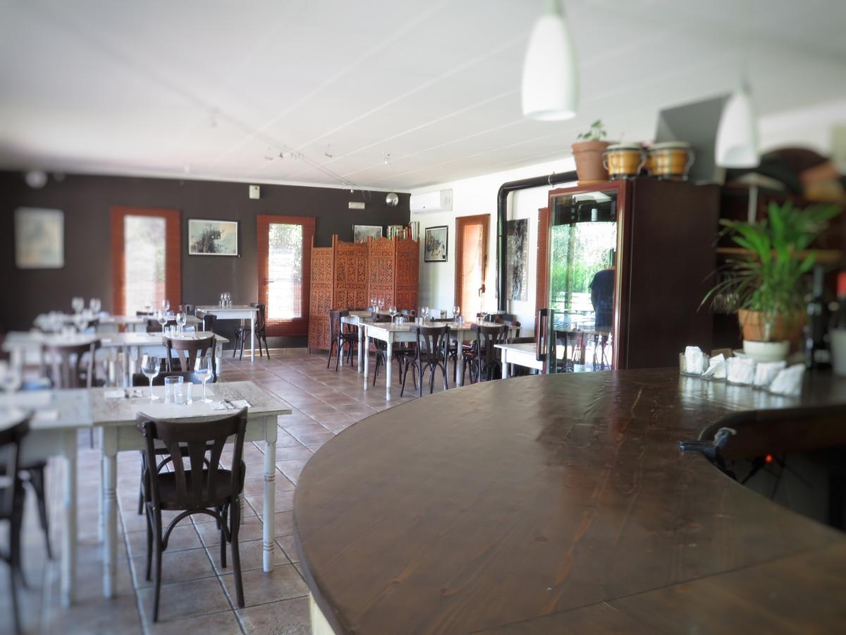 Hostal De L'Aigua Sant Llorenc de la Muga Exteriör bild